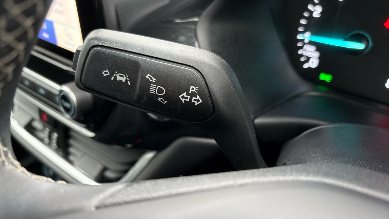 Ford Puma 1.0 EcoBoost Hybrid mHEV Titanium 5dr Petrol Hatchback